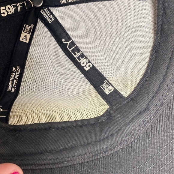 Blackhawks hockey hat cap 100% wool embroidered NEW Era side hit 61.5 cm - Picture 7 of 8